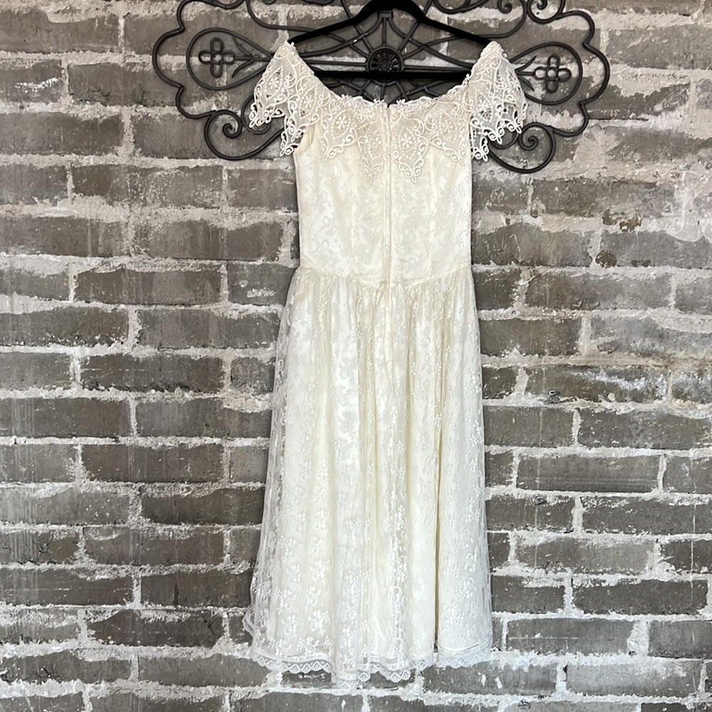Vintage Jessica McClintock Off the Shoulder Ivory Lace Maxi Wedding Dress Size 8 - Picture 8 of 16